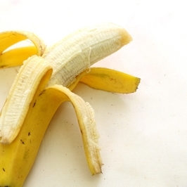 バナナで美肌！？肌の潤い不足には毎日バナナを食べるのが◎